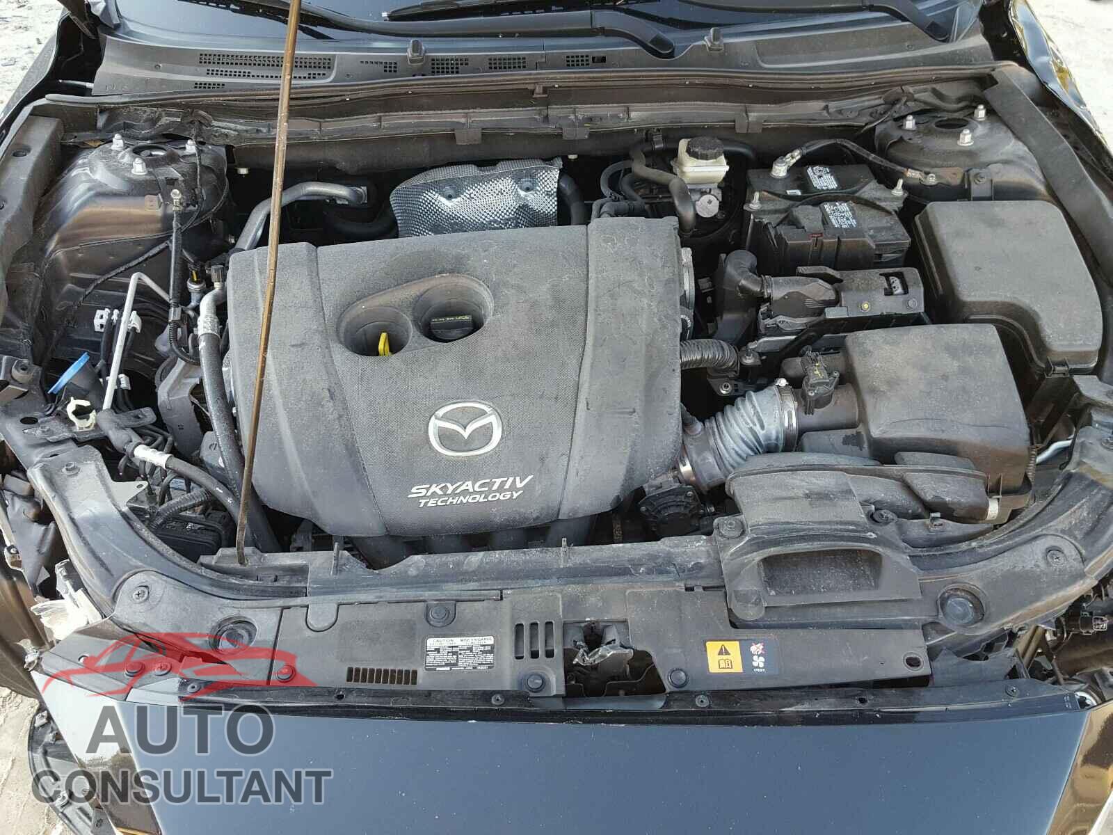 MAZDA 3 2016 - 4T1C11AK3NU646290