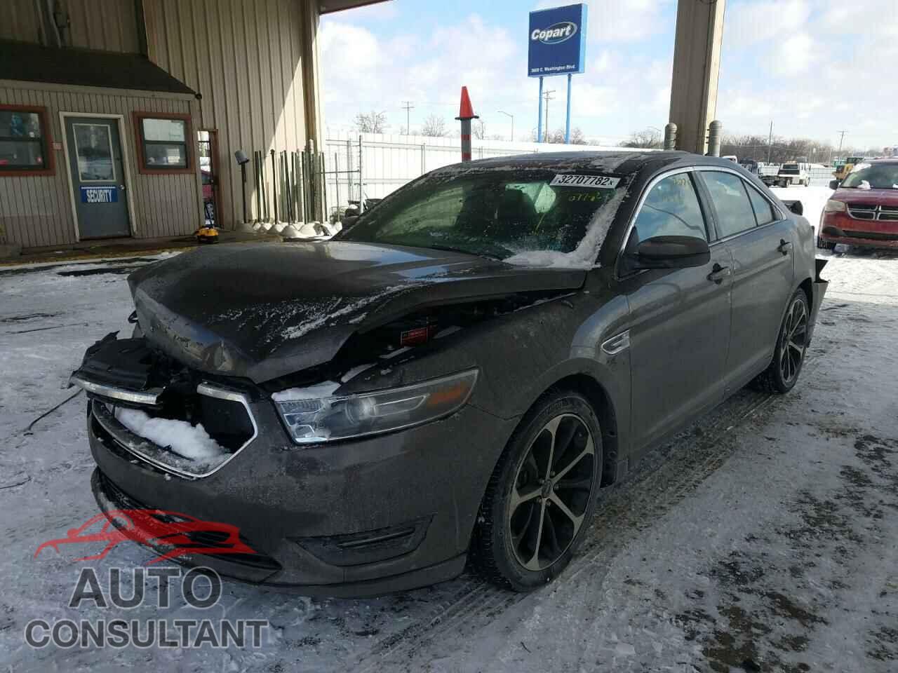 FORD TAURUS 2016 - 1FAHP2E89GG100436