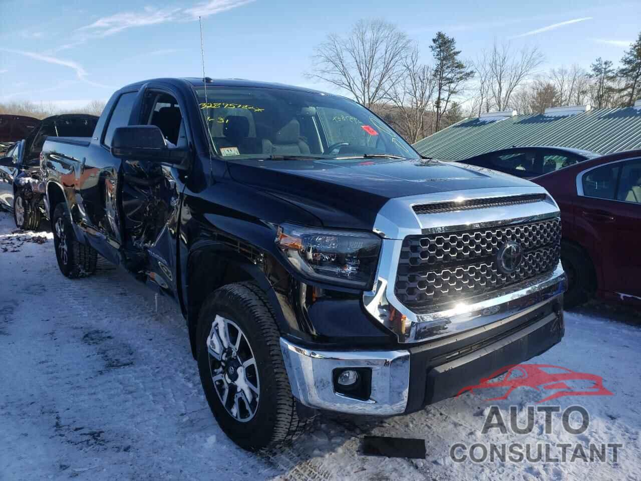 TOYOTA TUNDRA 2019 - 5TFUY5F10KX856027