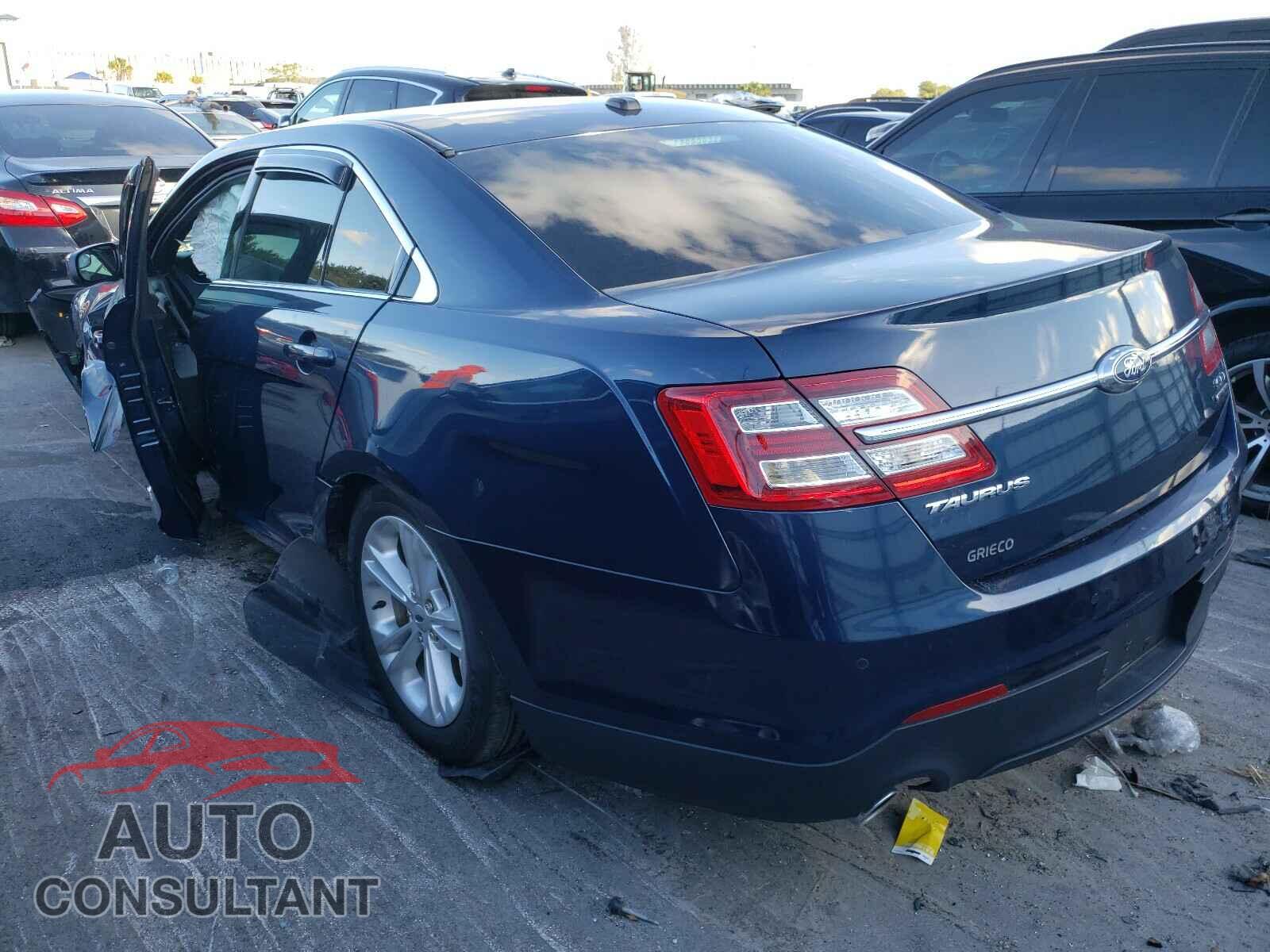 FORD TAURUS 2017 - 1FAHP2E85HG116716