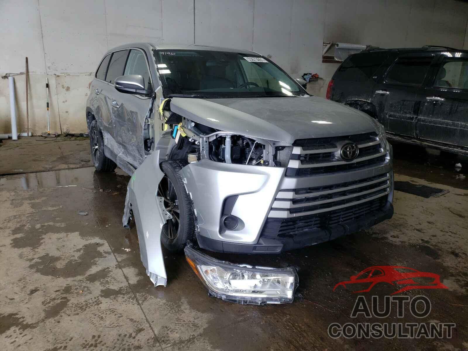TOYOTA HIGHLANDER 2019 - 5TDZARFH7KS053946