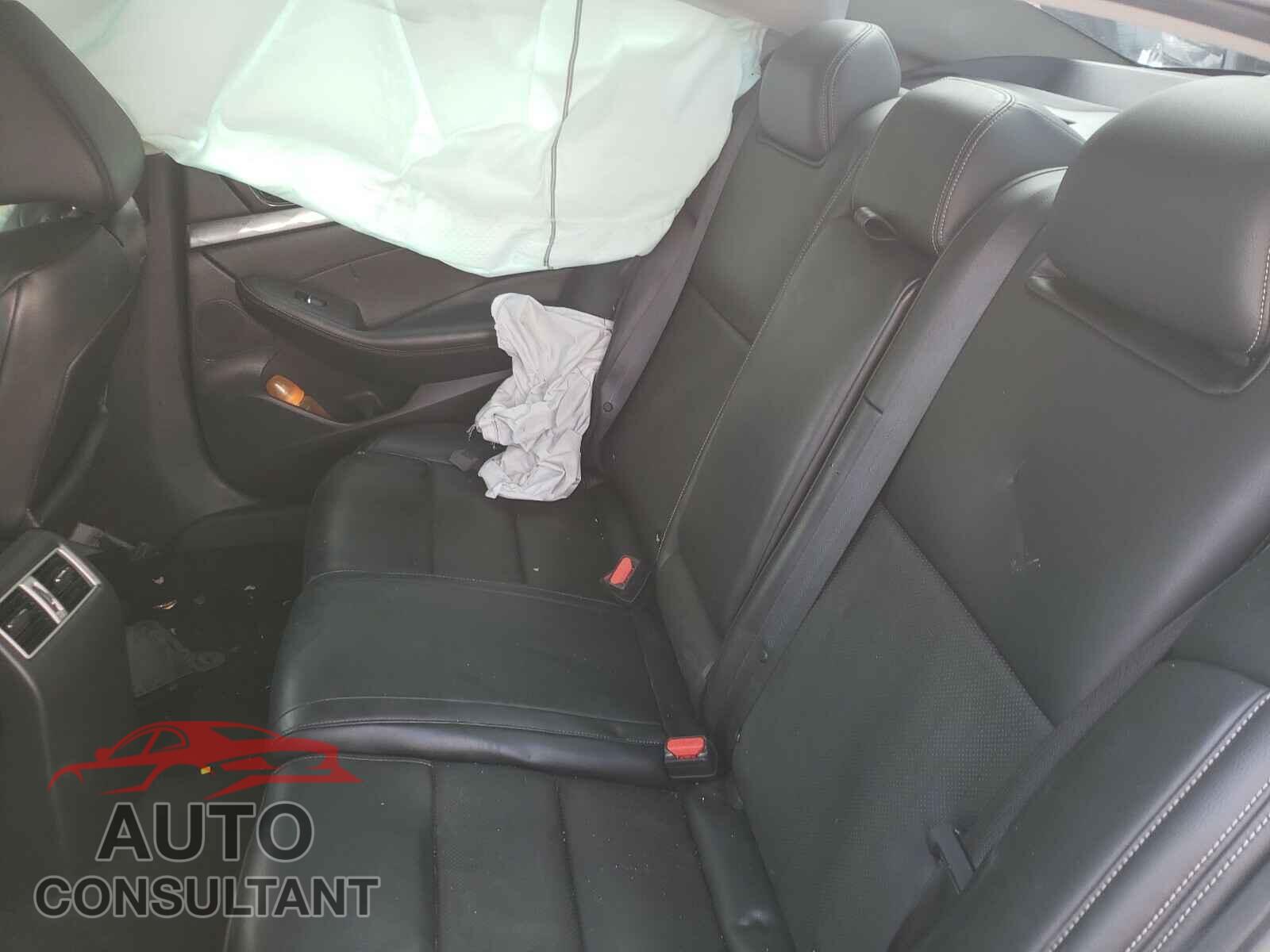 NISSAN MAXIMA 2019 - 1N4AA6AV2KC370176