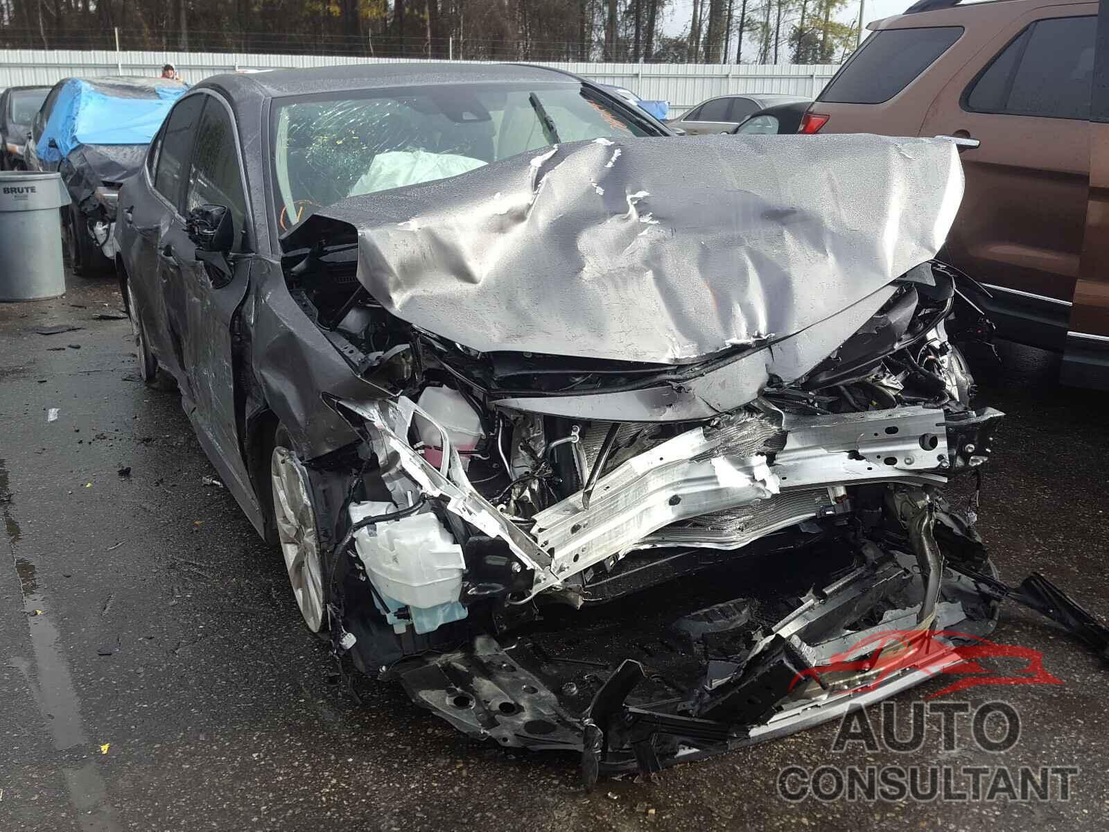 TOYOTA CAMRY 2020 - 4T1C11AK0LU990091