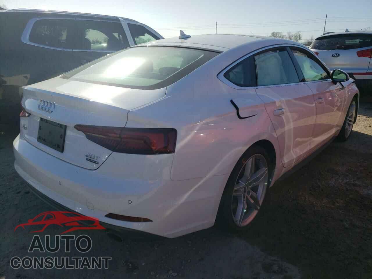 AUDI A5 2018 - WAUENCF55JA120896