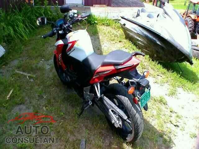 HONDA CB CYCLE 2015 - MLHPC4569F5200202