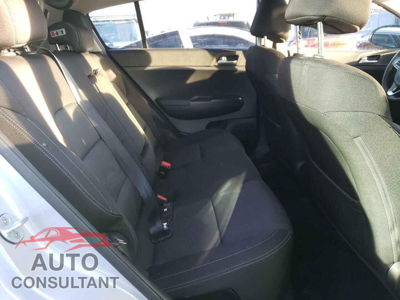 KIA SPORTAGE 2017 - KNDPMCAC3H7128782