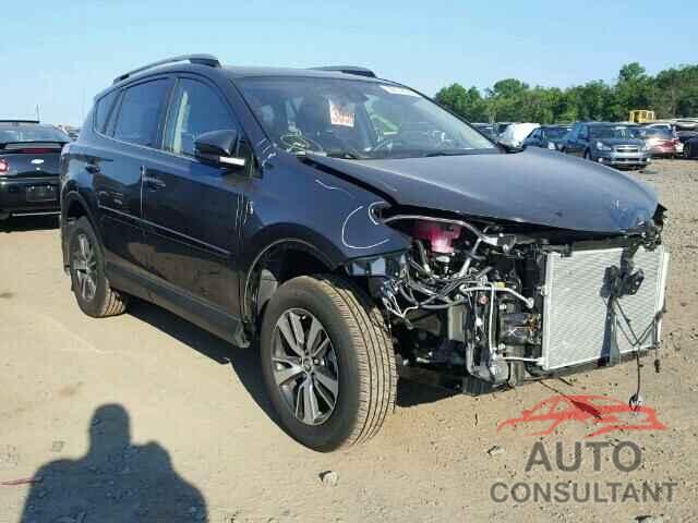 TOYOTA RAV4 2017 - JTMRFREV8HD206184