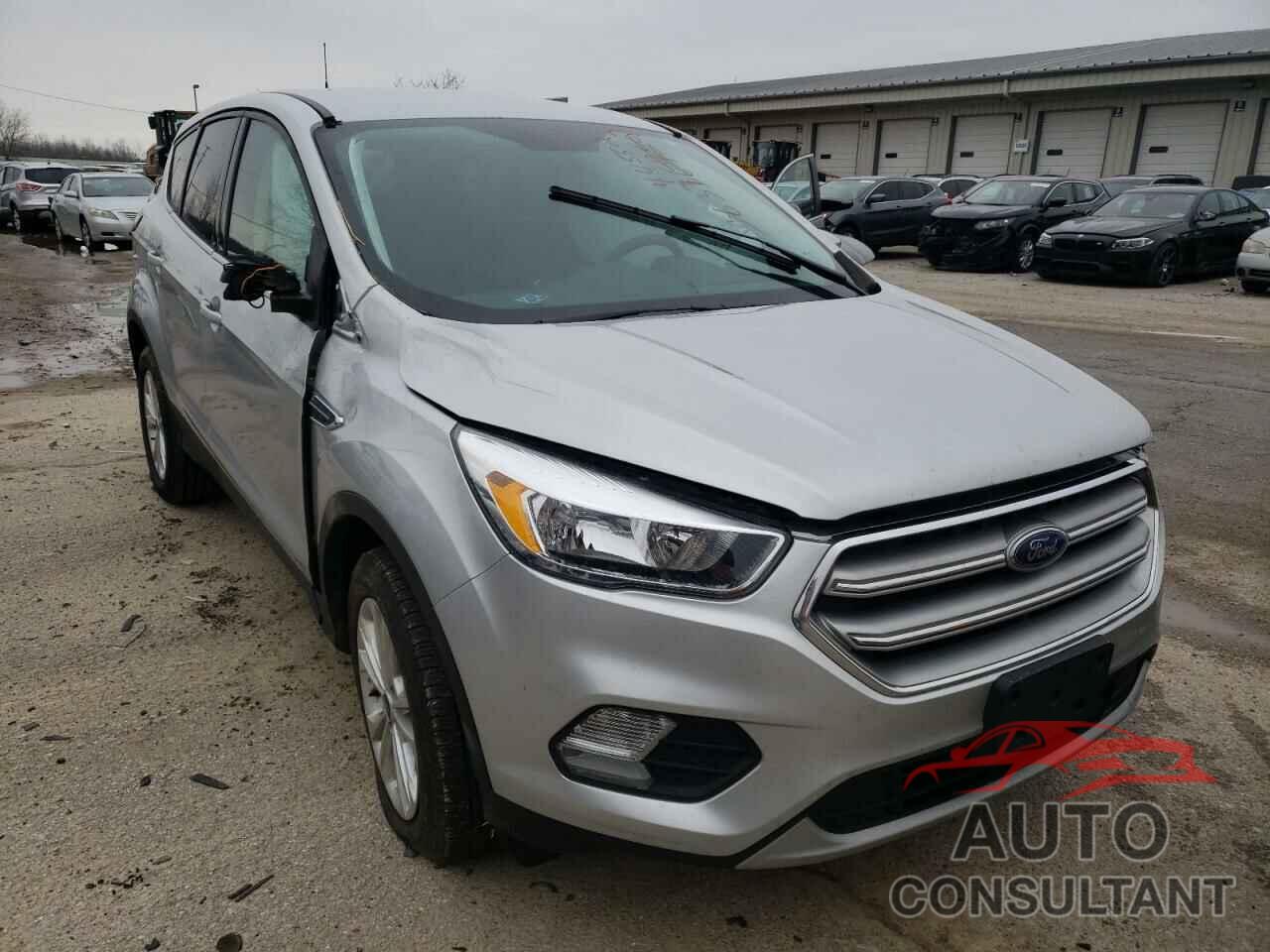 FORD ESCAPE 2017 - 1FMCU0GD3HUE03609