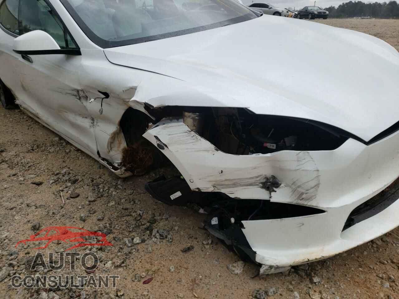 TESLA MODEL S 2021 - 5YJSA1E58MF452625