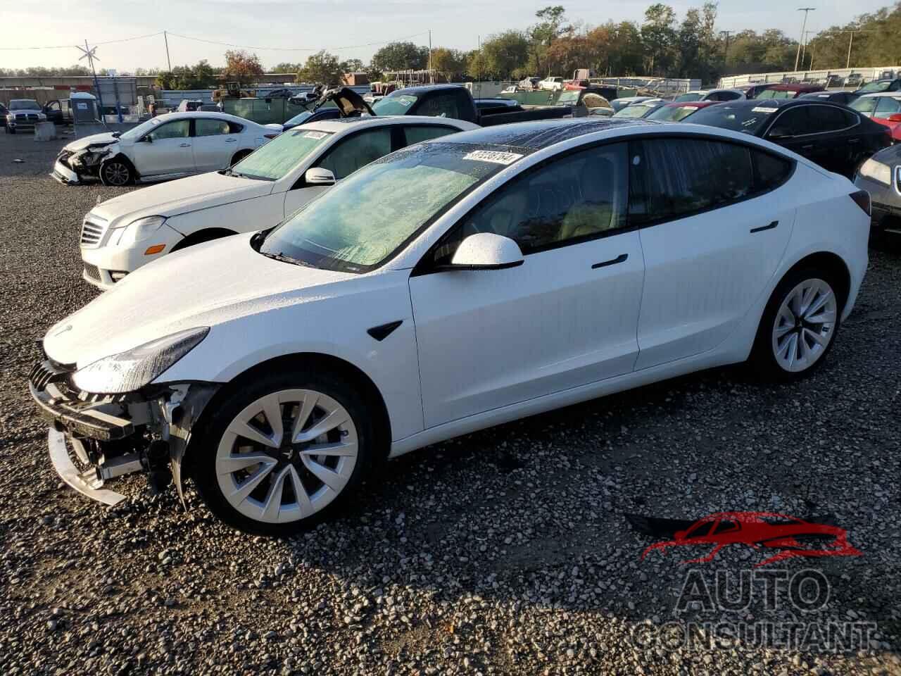 TESLA MODEL 3 2021 - 5YJ3E1EB8MF015397