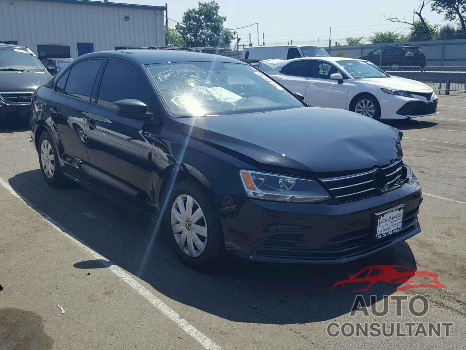 VOLKSWAGEN JETTA 2015 - 3VW2K7AJXFM329262