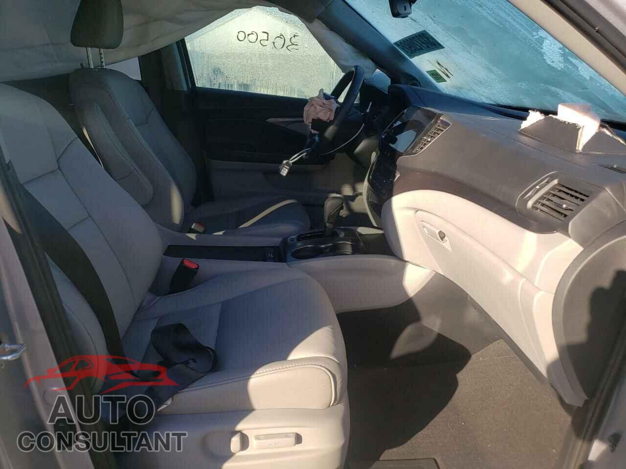 HONDA PILOT 2019 - 5FNYF5H54KB021890