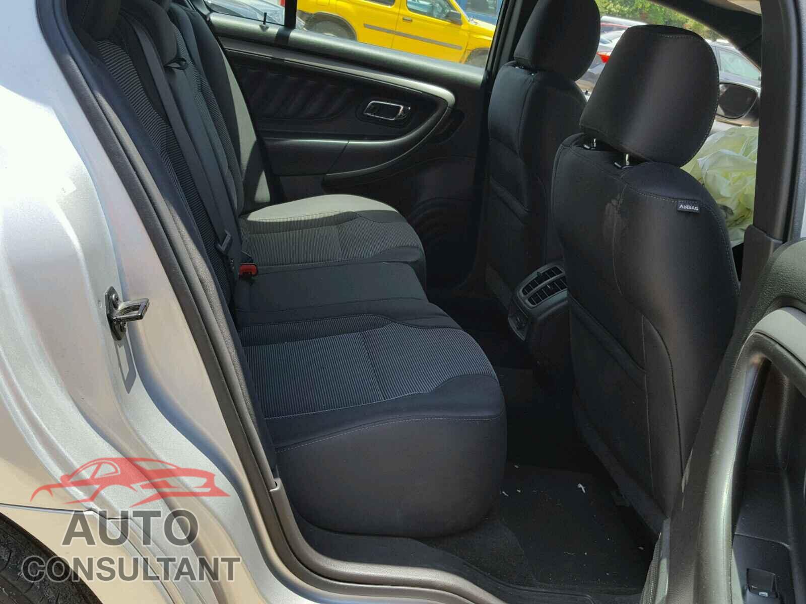 FORD TAURUS 2015 - 1FAHP2E88FG179399