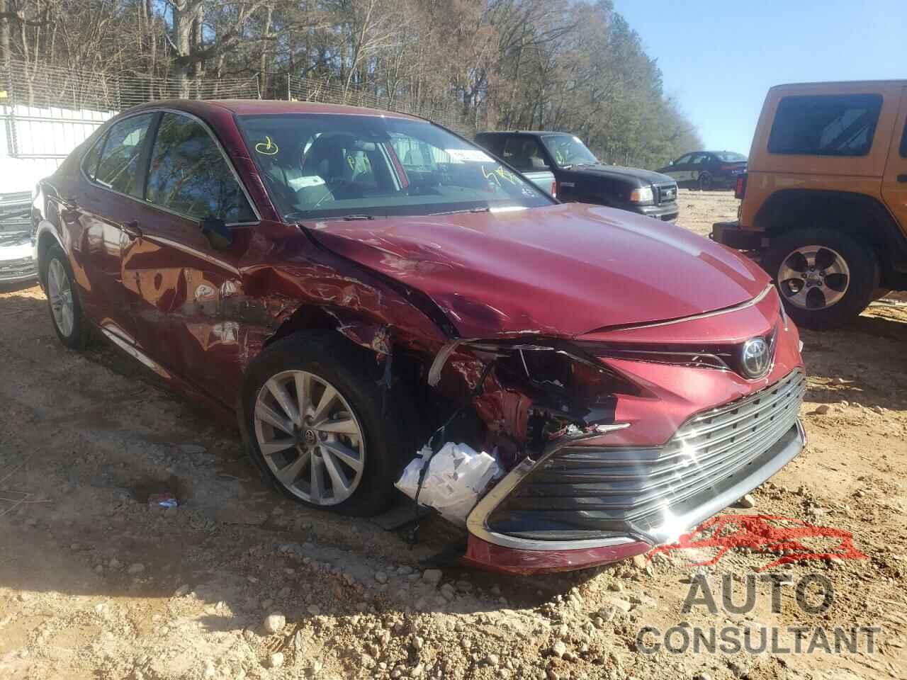 TOYOTA CAMRY 2021 - 4T1C11AKXMU455383