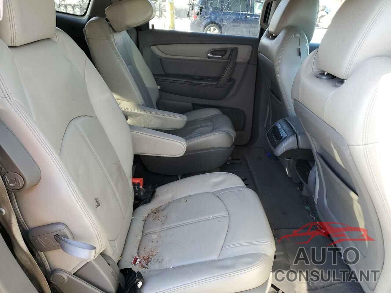 CHEVROLET TRAVERSE 2017 - 1GNKRHKDXHJ201673