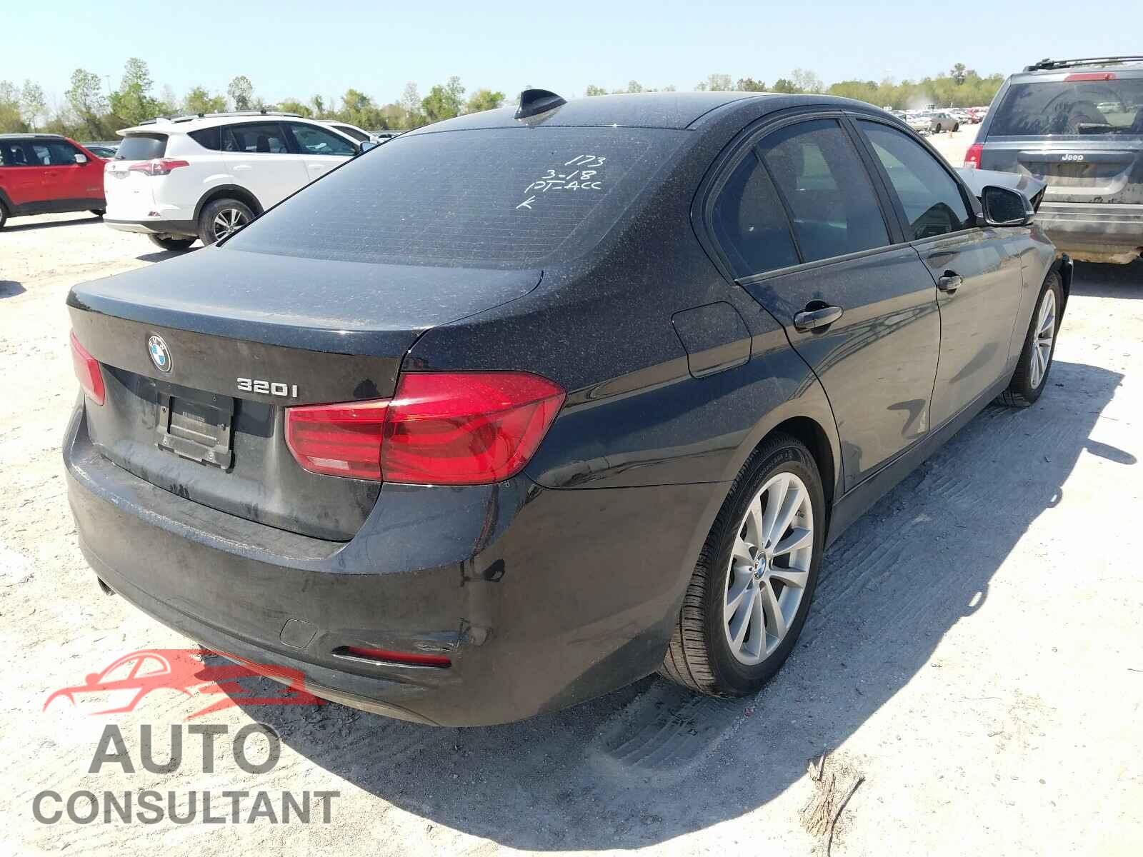 BMW 3 SERIES 2016 - WBA8E1G59GNU12004