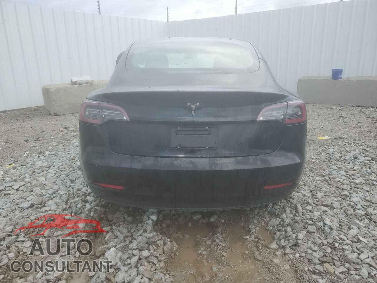 TESLA MODEL 3 2023 - 5YJ3E1EA3PF438030