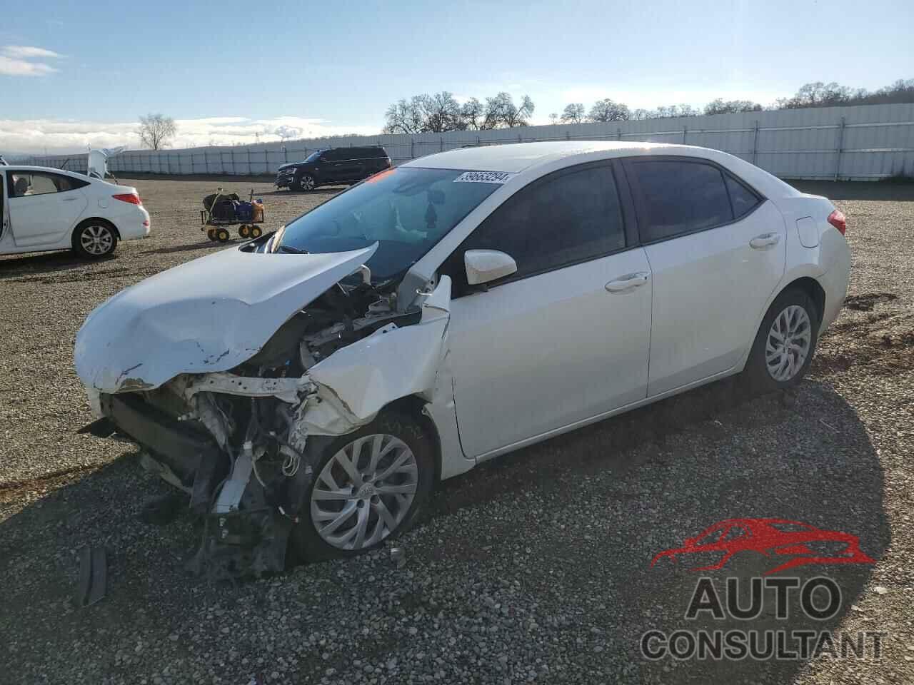 TOYOTA COROLLA 2017 - 5YFBURHEXHP694649