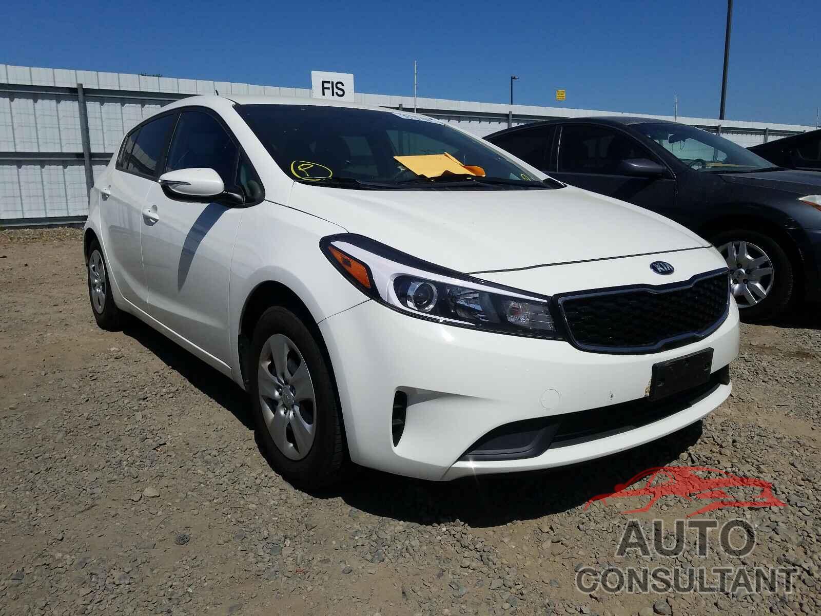 KIA FORTE 2017 - KNAFK5A83H5693082