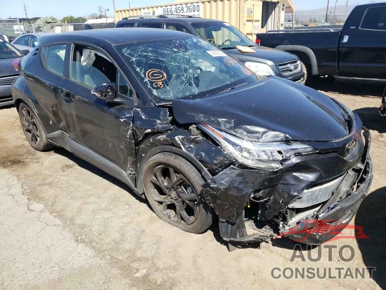 TOYOTA C-HR 2021 - JTNKHMBX5M1097565