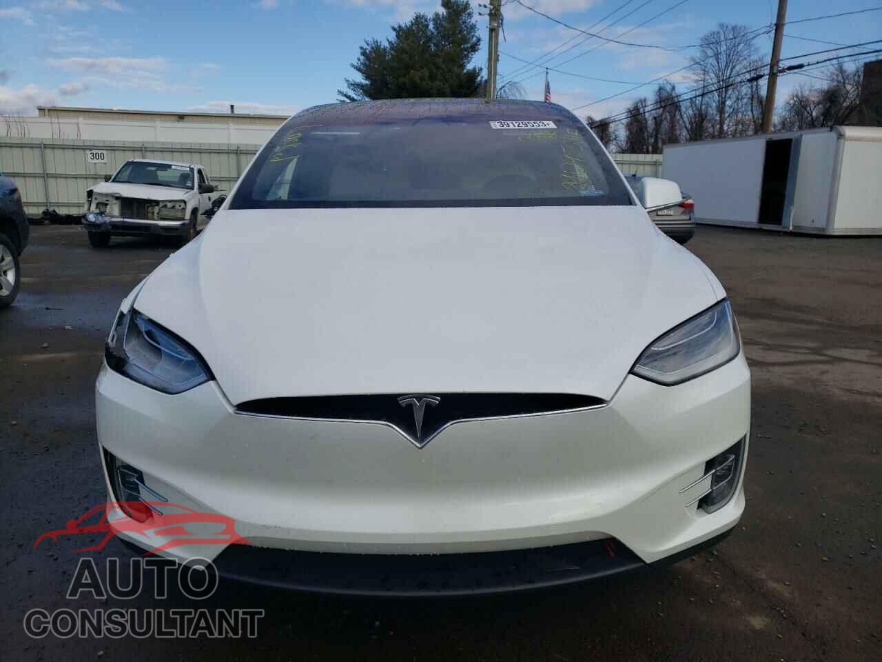 TESLA MODEL X 2021 - 5YJXCAE28MF320731