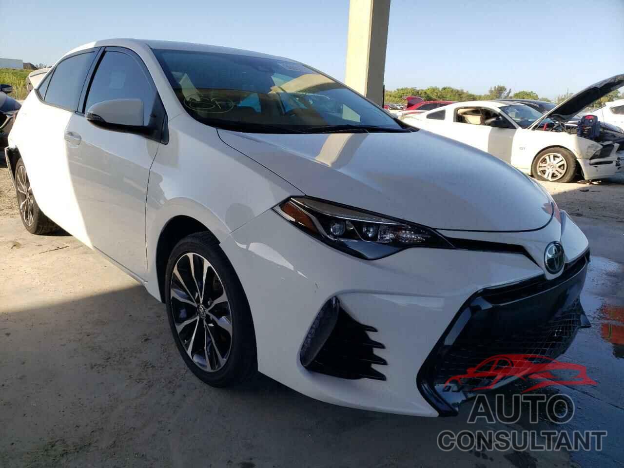 TOYOTA COROLLA 2018 - 5YFBURHE5JP774687