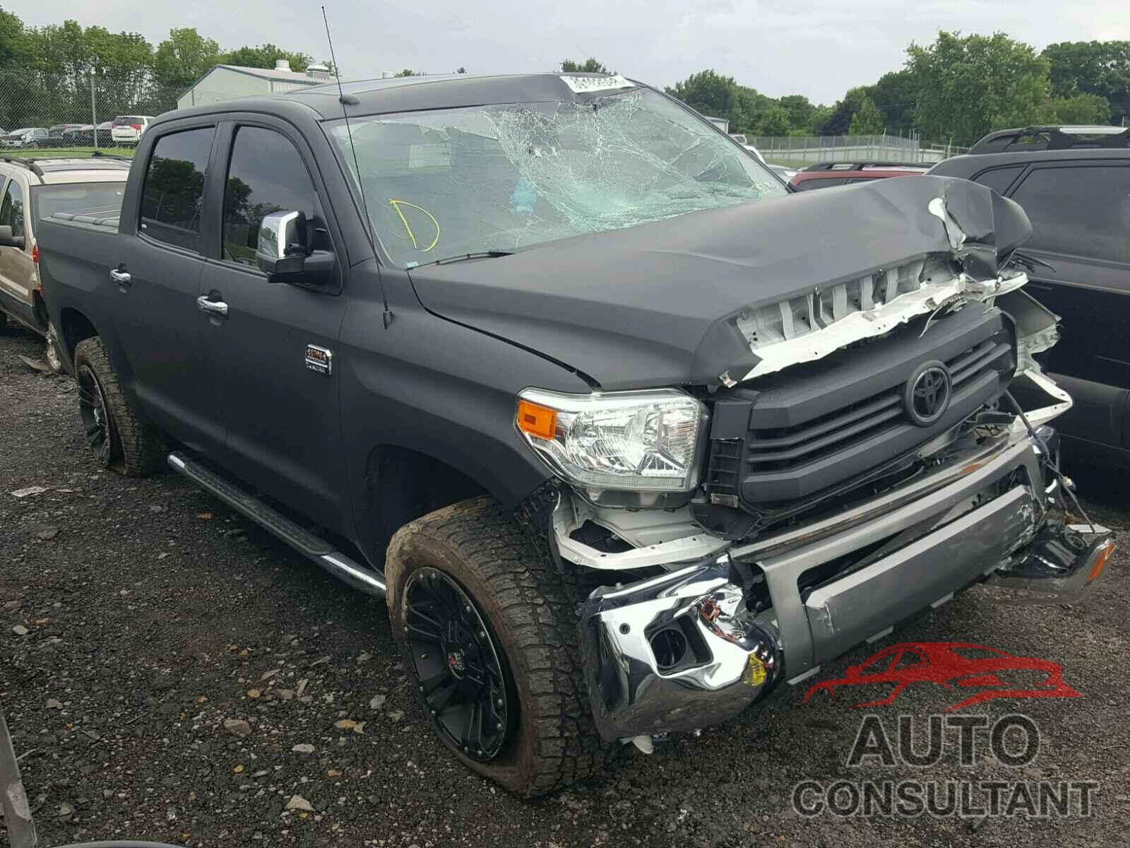 TOYOTA TUNDRA 2017 - 5TFAY5F13HX660269