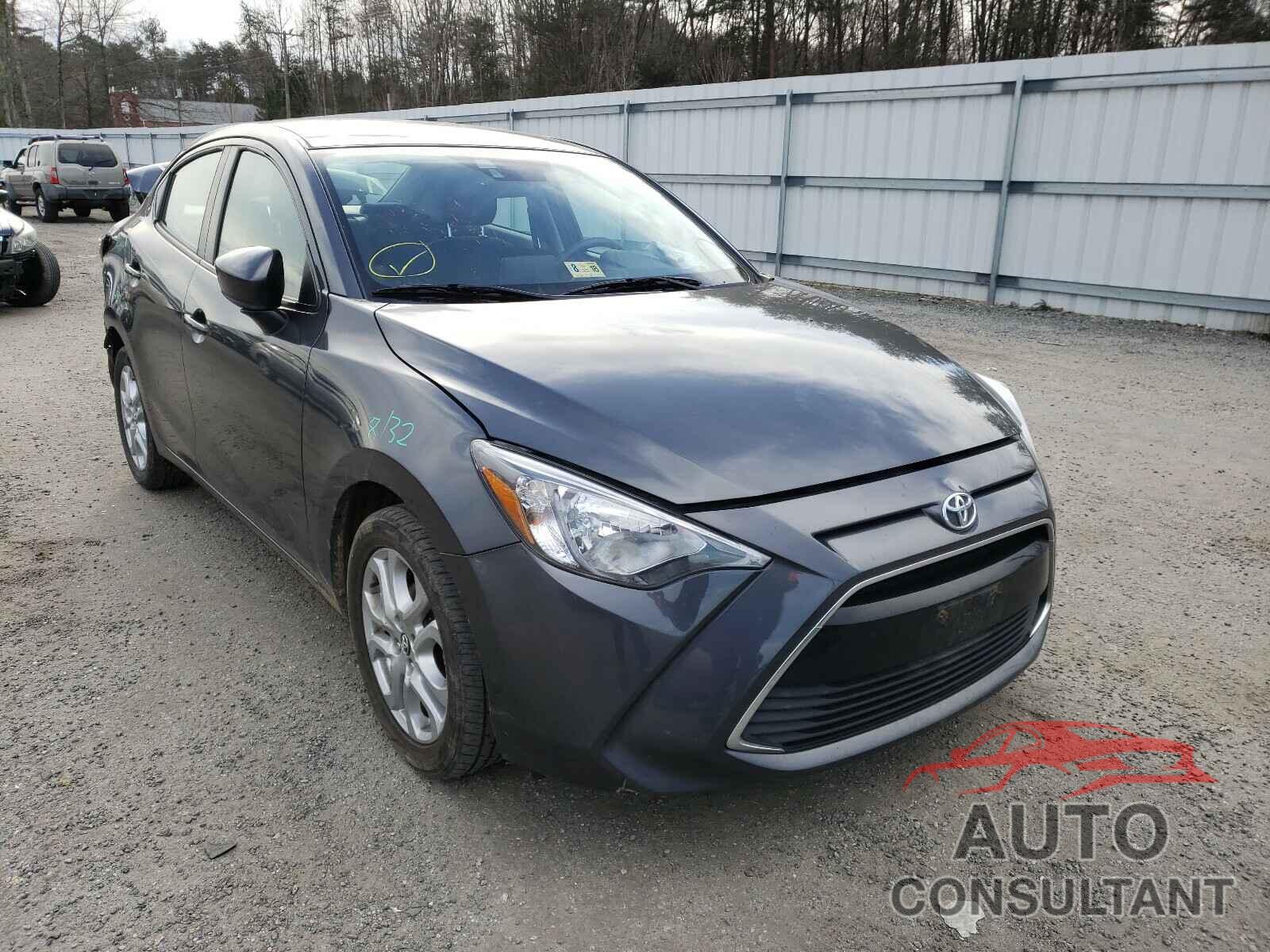 TOYOTA YARIS 2017 - 3MYDLBYV1HY165403