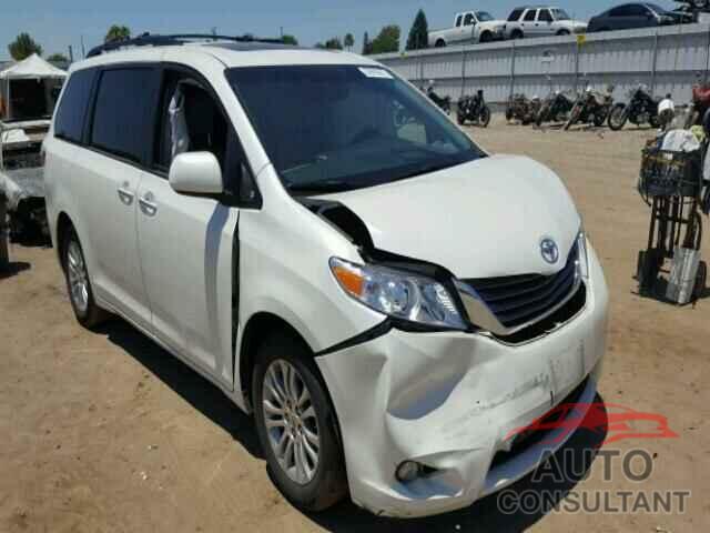 TOYOTA SIENNA 2015 - 5TDYK3DC5FS656168