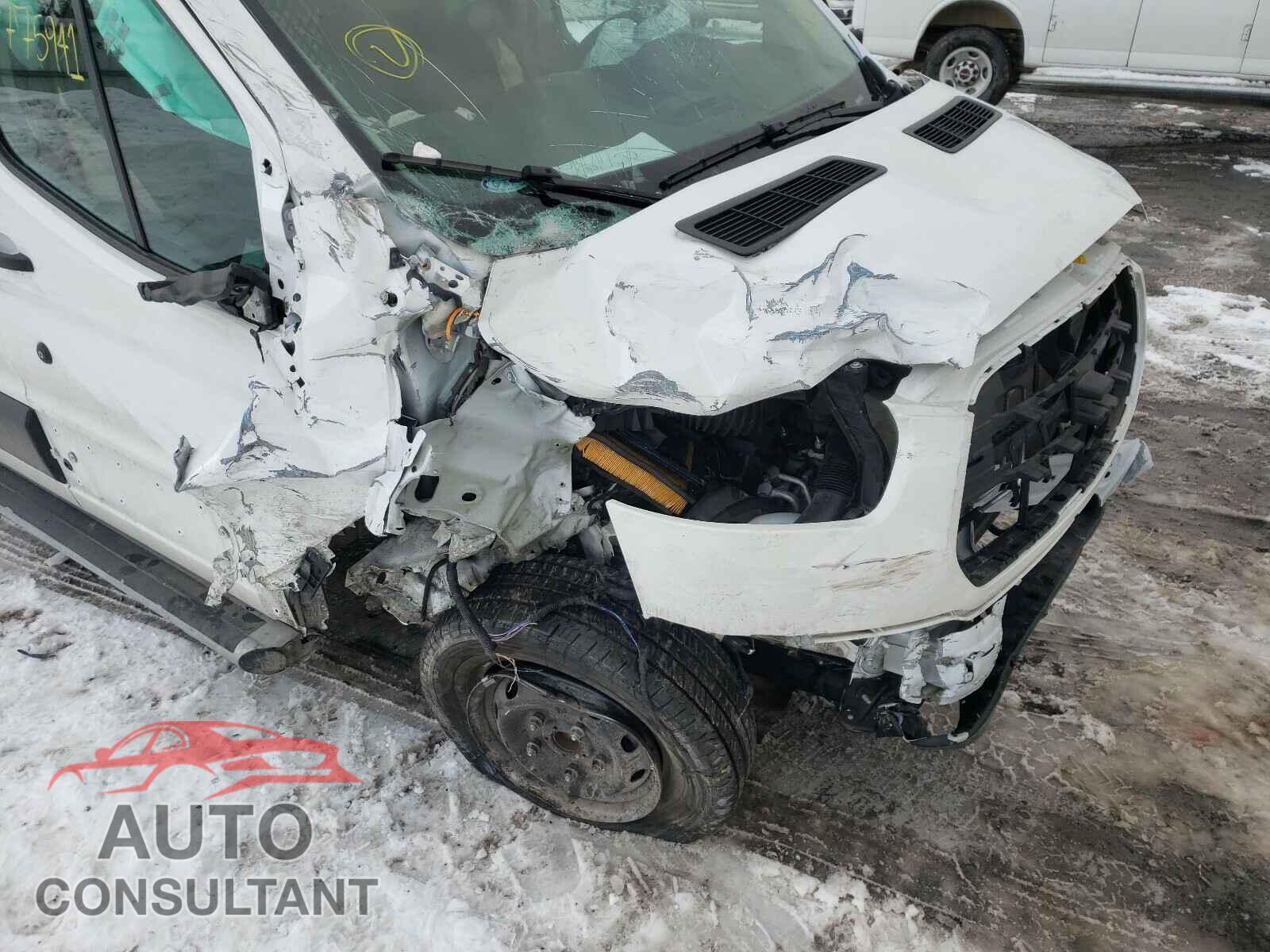 FORD TRANSIT CO 2019 - 1FTYR1YM3KKB50939