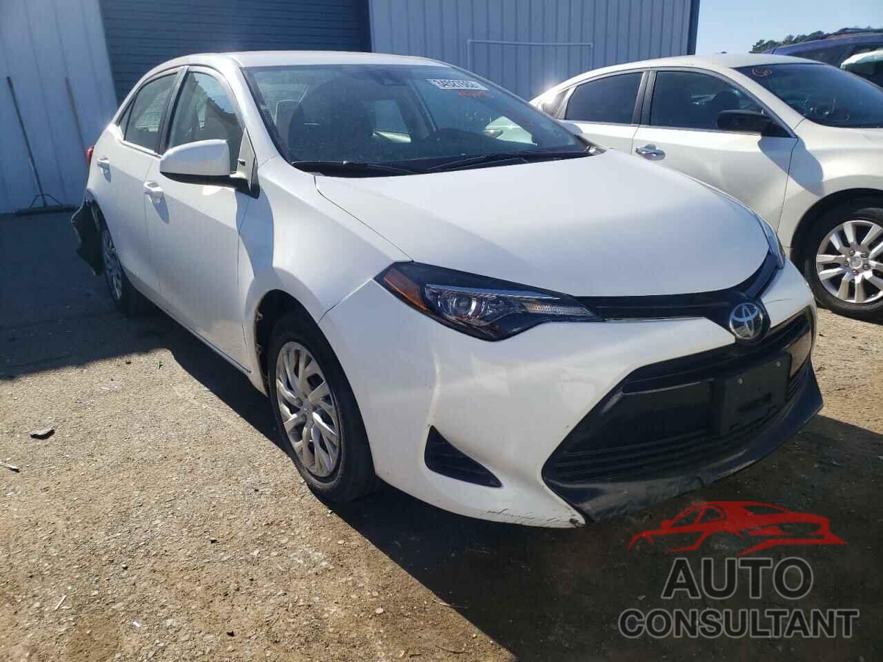 TOYOTA COROLLA 2018 - 5YFBURHE6JP742198