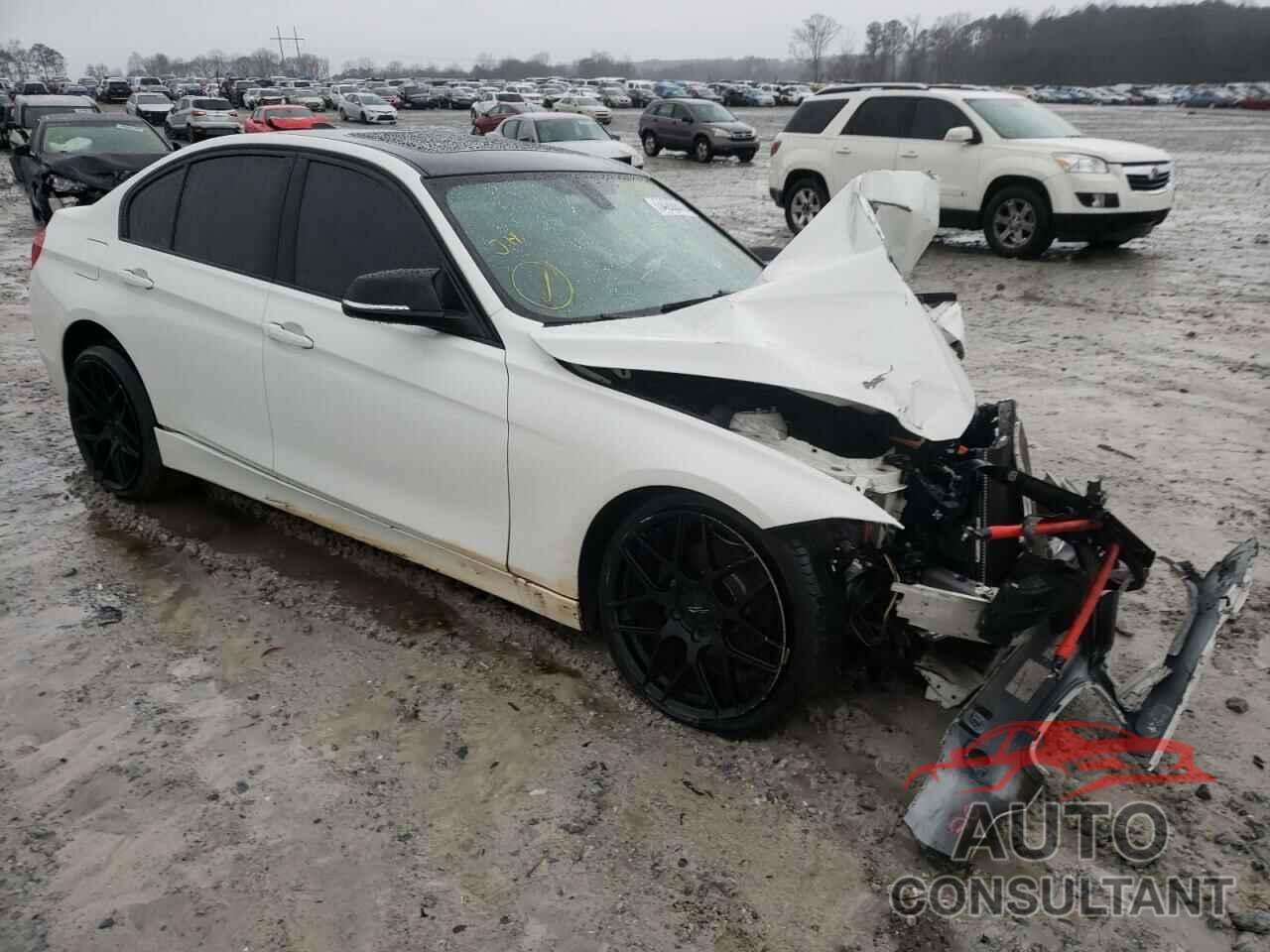 BMW 3 SERIES 2016 - WBA8E3G55GNT78378