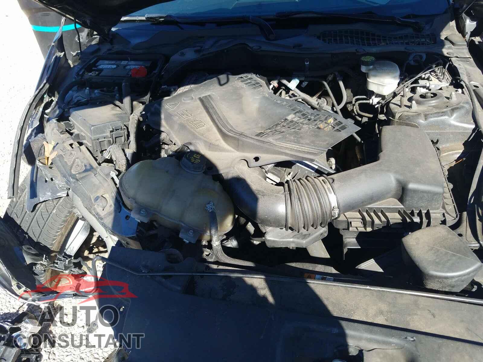 FORD MUSTANG 2017 - 1FA6P8AM6H5301351