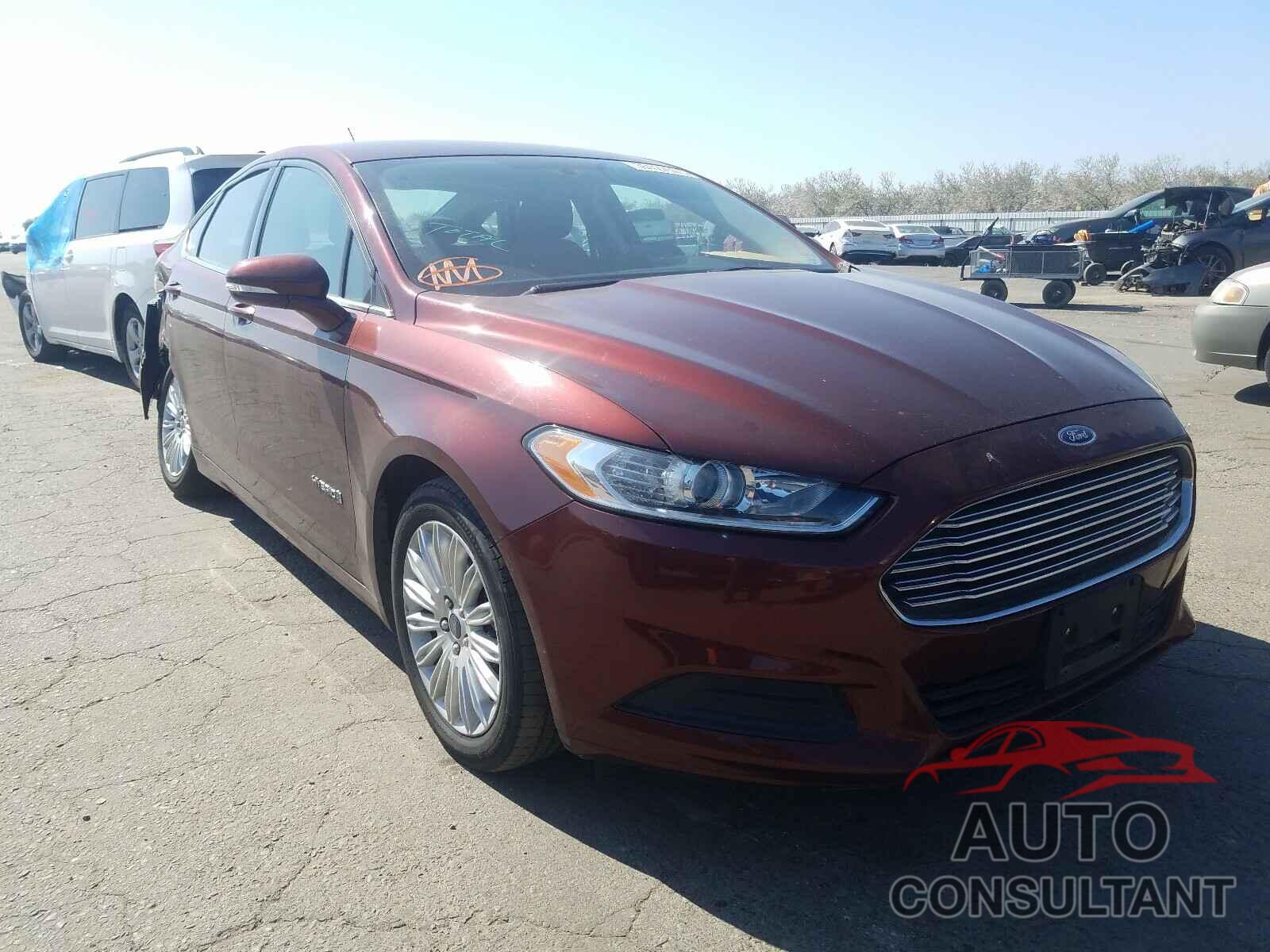 FORD FUSION 2016 - 3FA6P0LU4GR356102