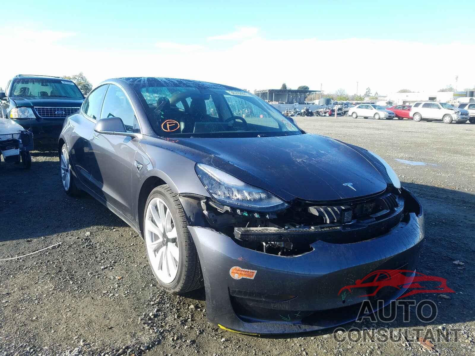 TESLA MODEL 3 2019 - 5YJ3E1EA5KF417186