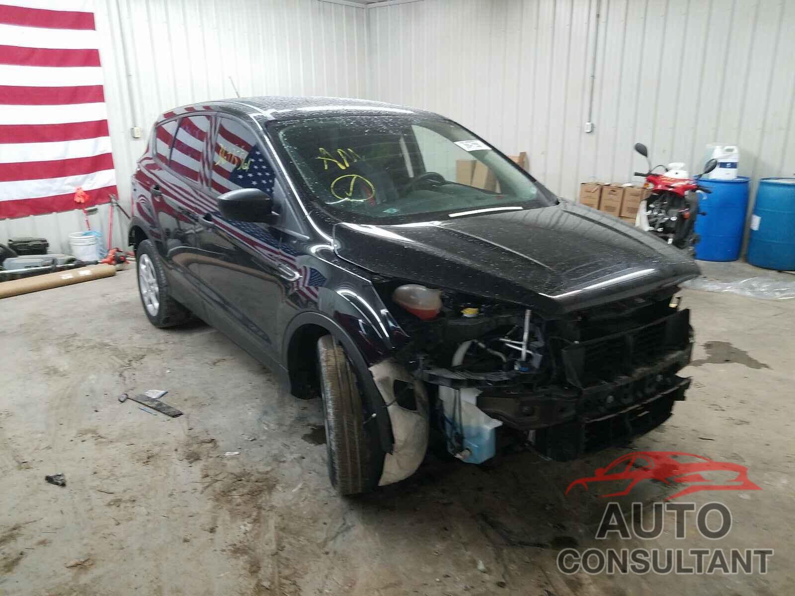 FORD ESCAPE 2017 - 1FMCU0F74HUA78741