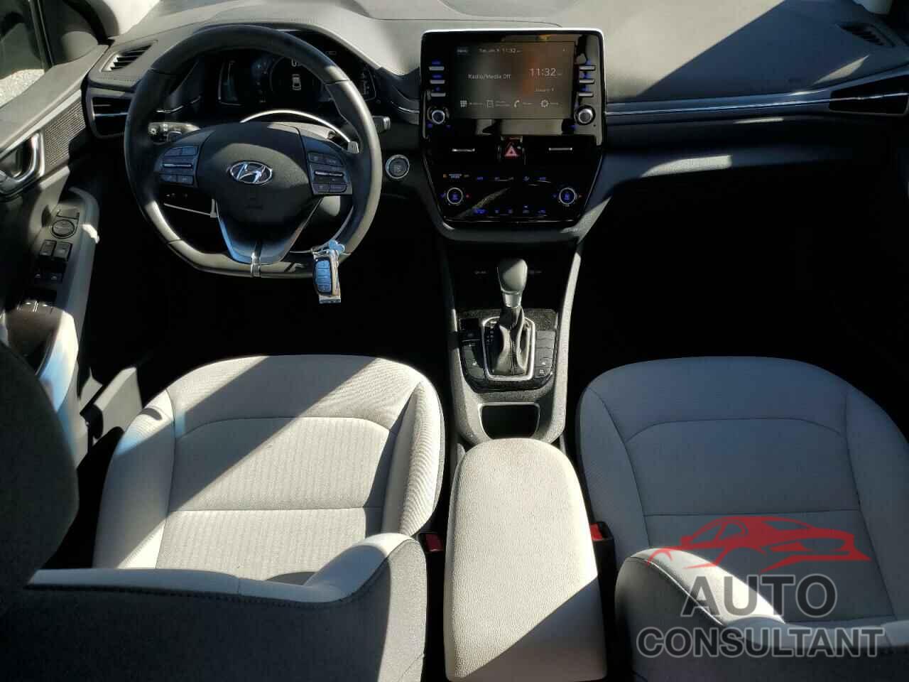 HYUNDAI IONIQ 2021 - KMHC75LD9MU256099