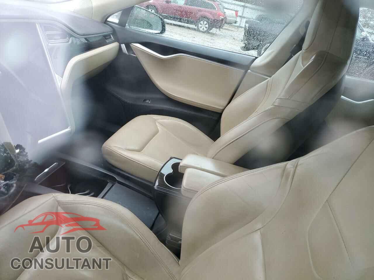 TESLA MODEL S 2016 - 5YJSA1E1XGF145314
