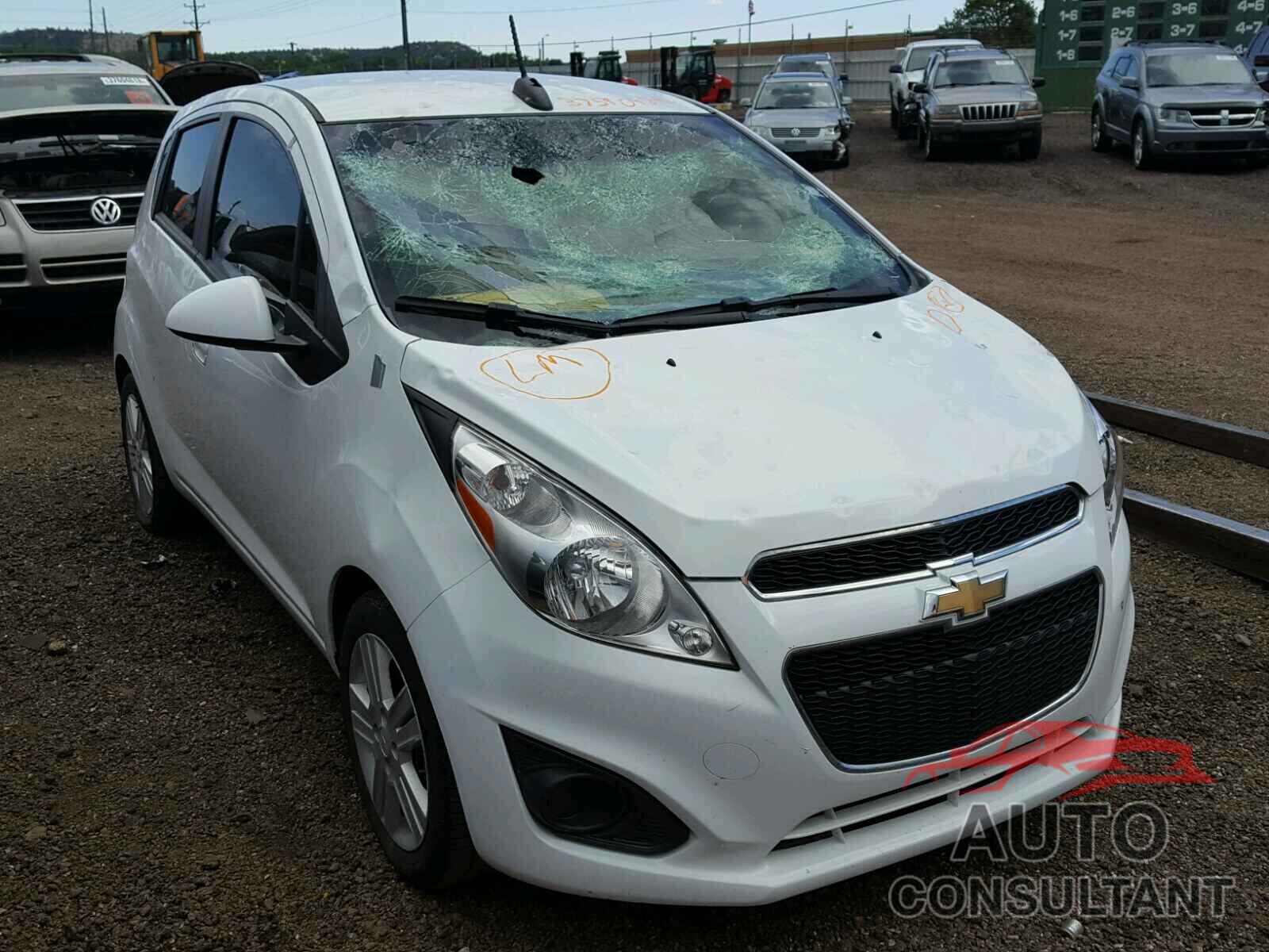 CHEVROLET SPARK 2015 - KL8CD6S92FC718360