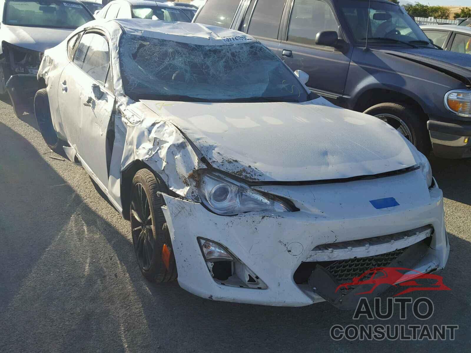 TOYOTA SCION 2015 - JF1ZNAA19F9709879