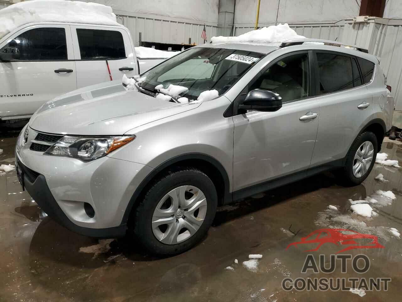 TOYOTA RAV4 2015 - JTMBFREV0FJ022602