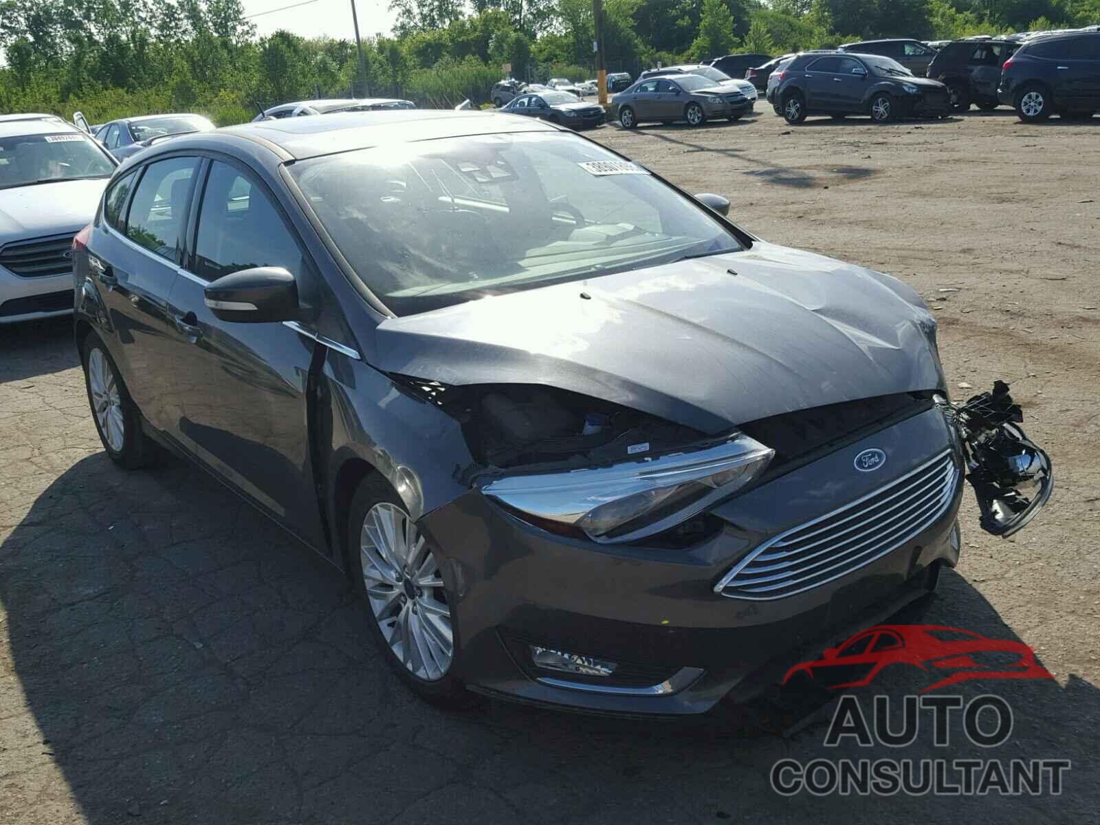 FORD FOCUS 2015 - 1FADP3N23FL361146