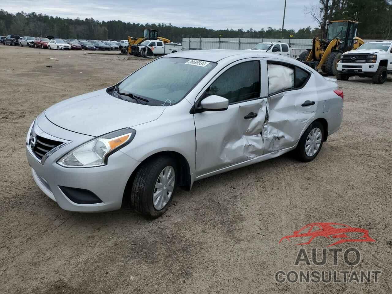 NISSAN VERSA 2018 - 3N1CN7AP9JL830681