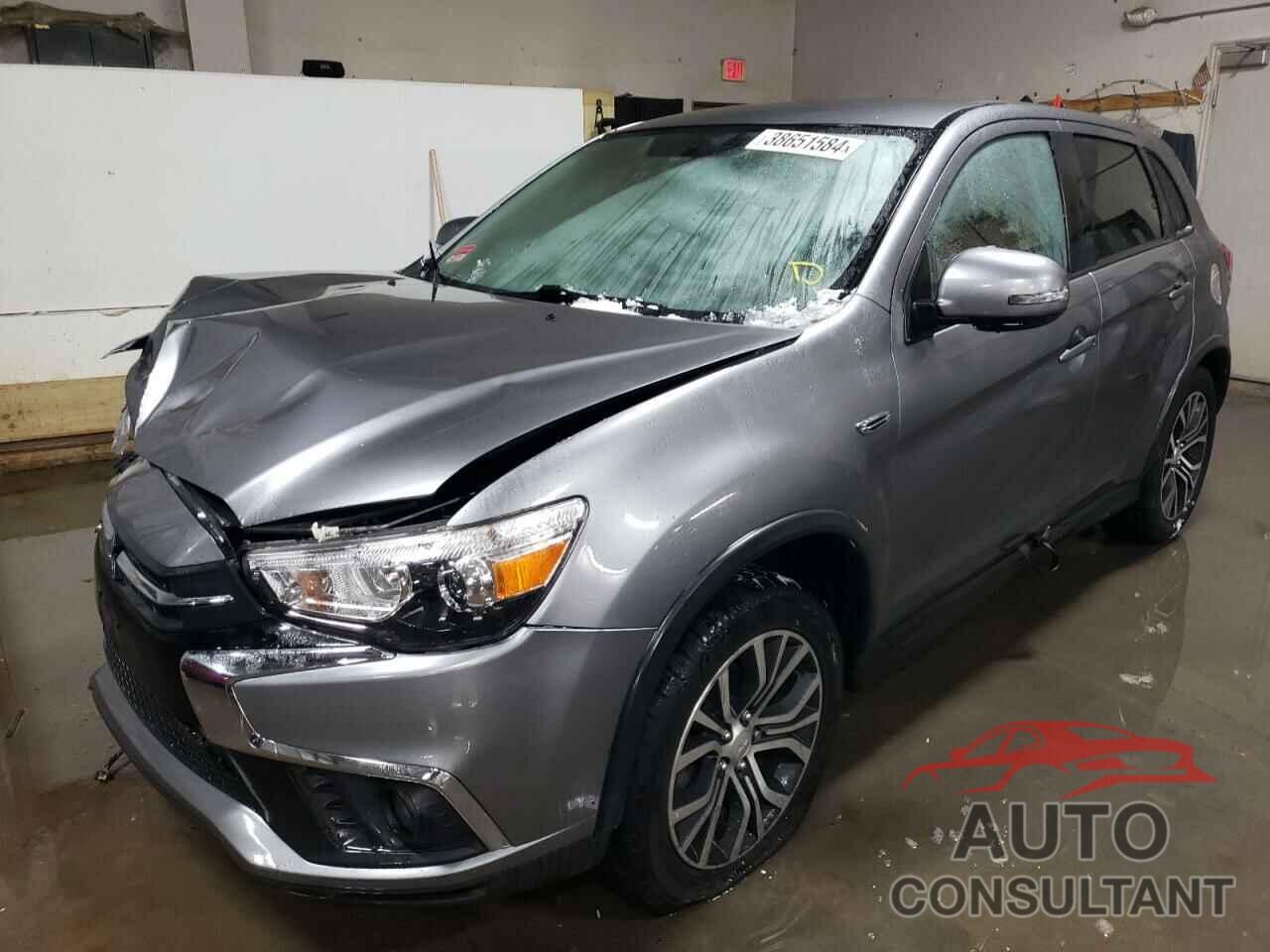 MITSUBISHI OUTLANDER 2018 - JA4AR3AU2JU017772