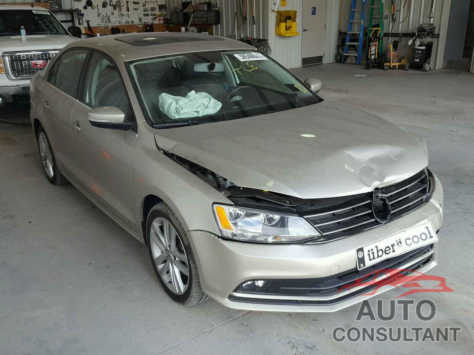 VOLKSWAGEN JETTA 2015 - 3VWLA7AJ5FM235152