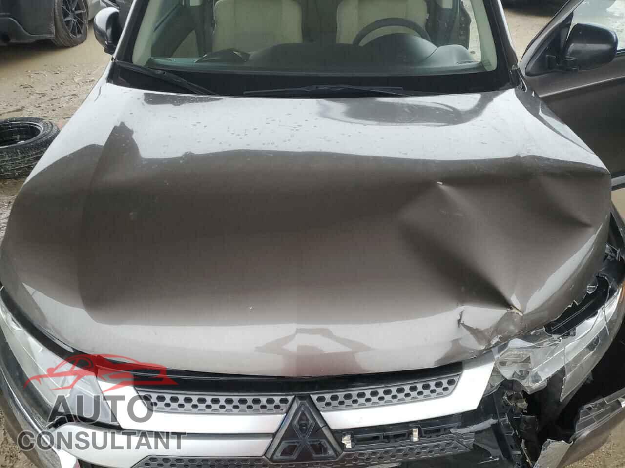 MITSUBISHI OUTLANDER 2020 - JA4AD2A39LZ007276