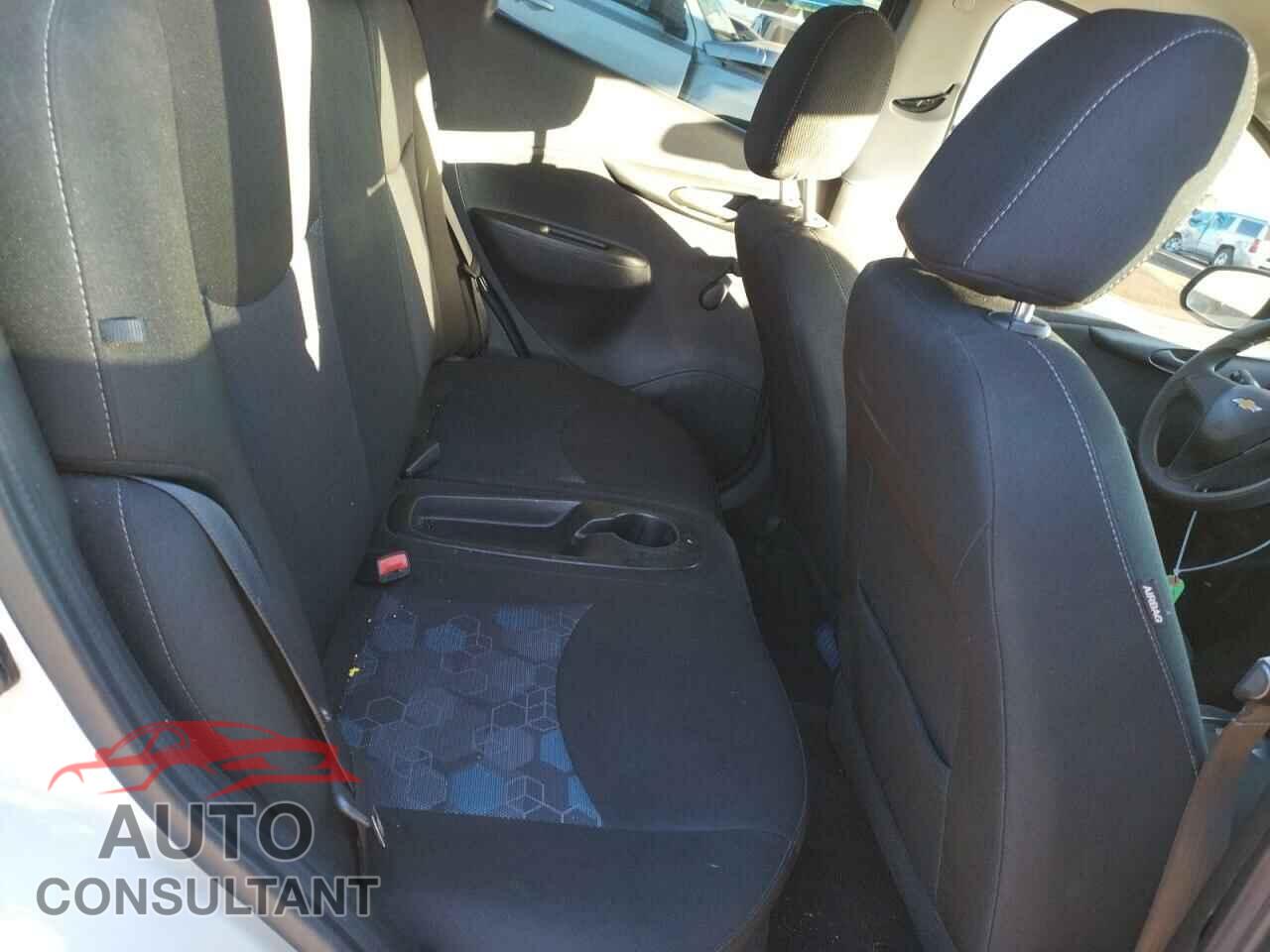 CHEVROLET SPARK 2017 - KL8CB6SA8HC826548
