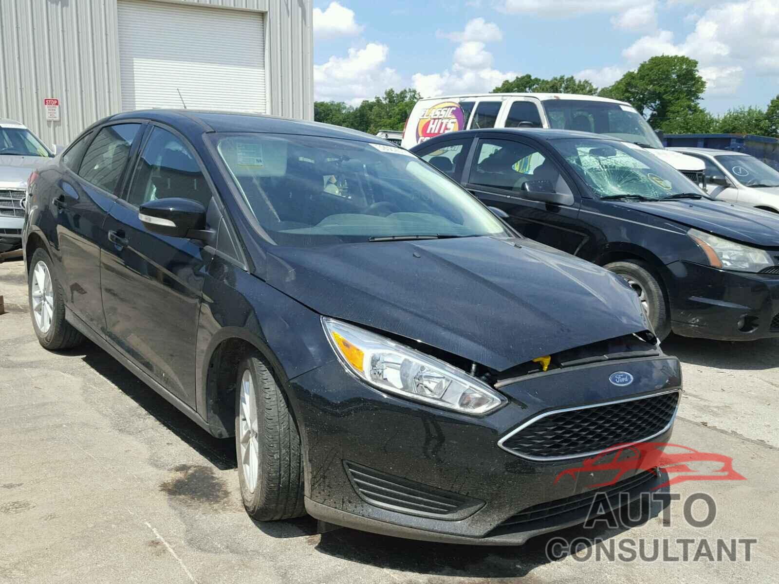 FORD FOCUS 2017 - 1FADP3F24HL245102