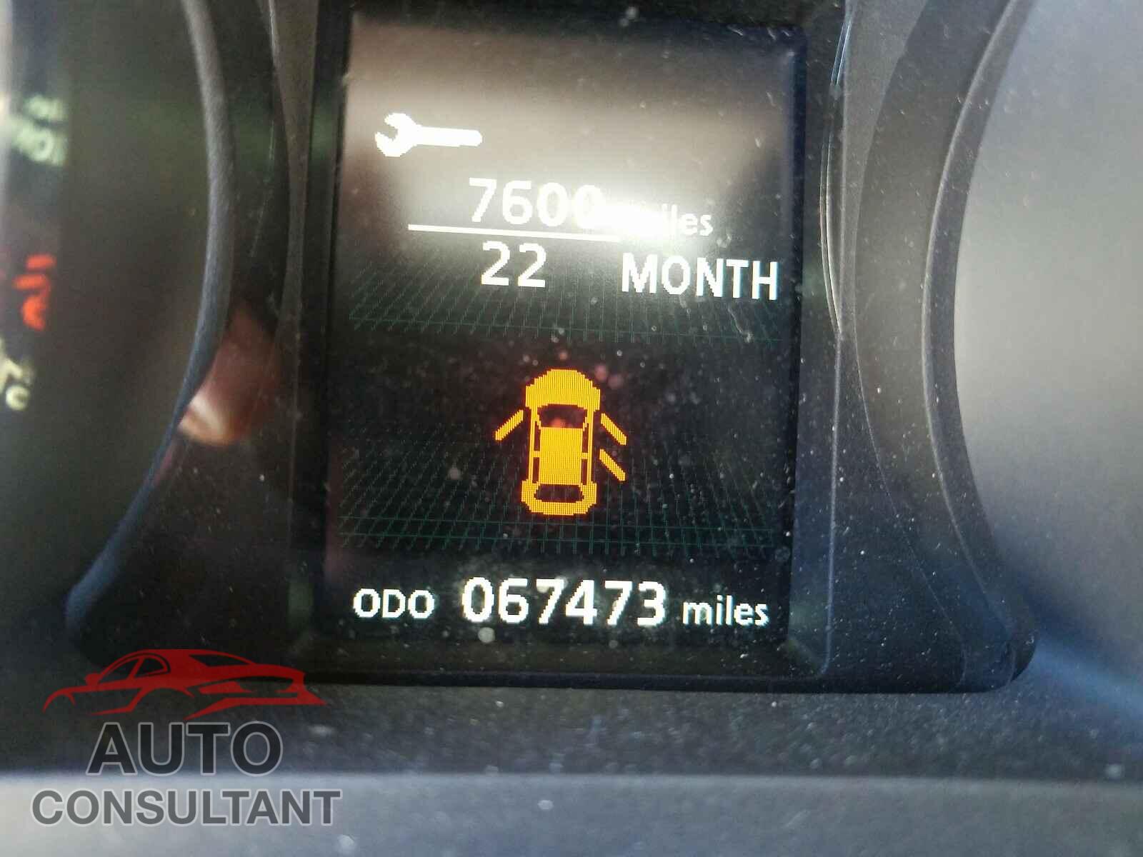 MITSUBISHI OUTLANDER 2017 - JA4AP3AU4HZ036584