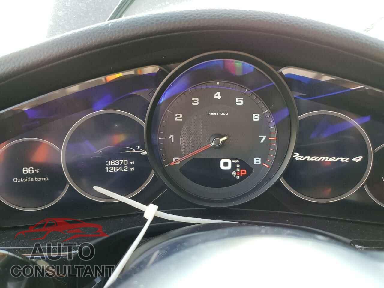 PORSCHE PANAMERA 2018 - WP0CA2A72JL180079